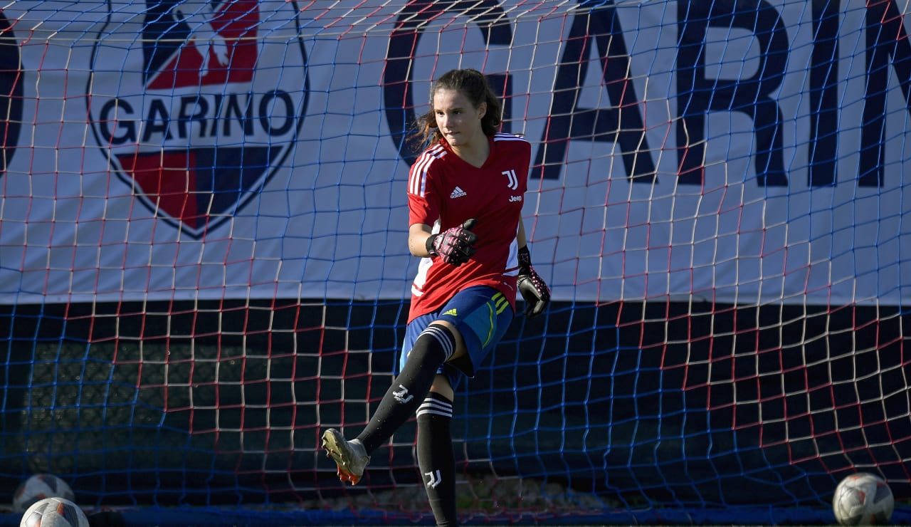 under 17 women training 13