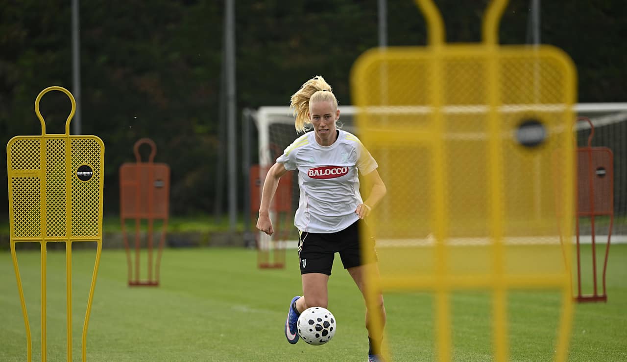 women-training-2804-15