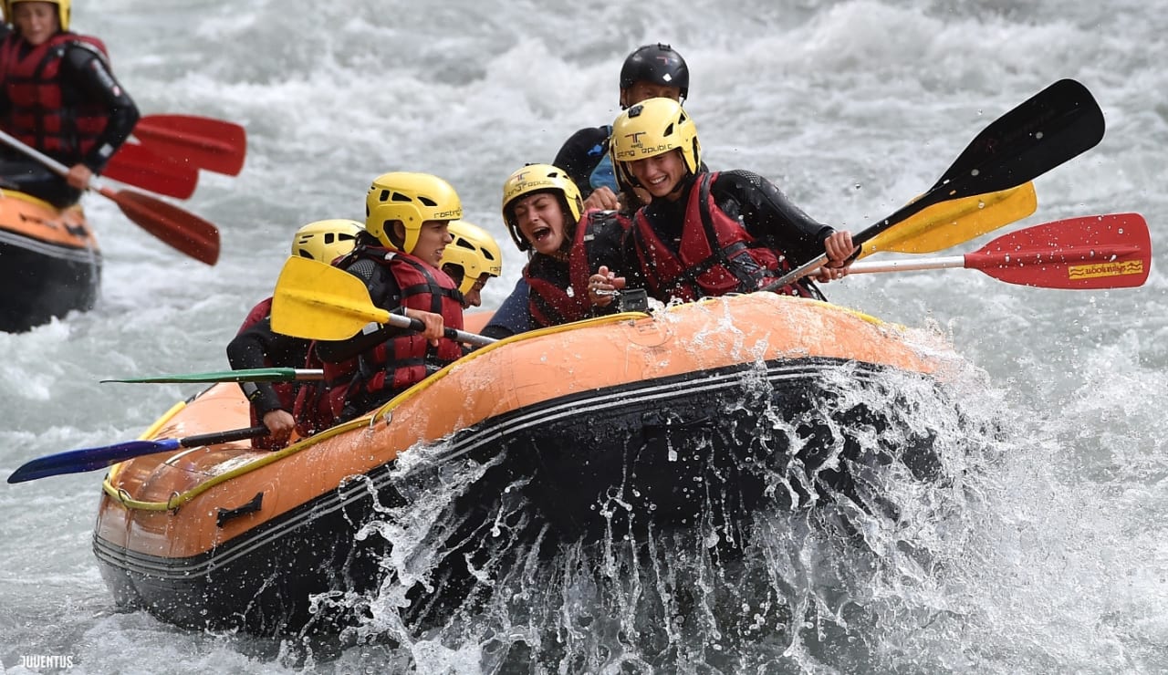 WOMEN_RAFTING17.jpg