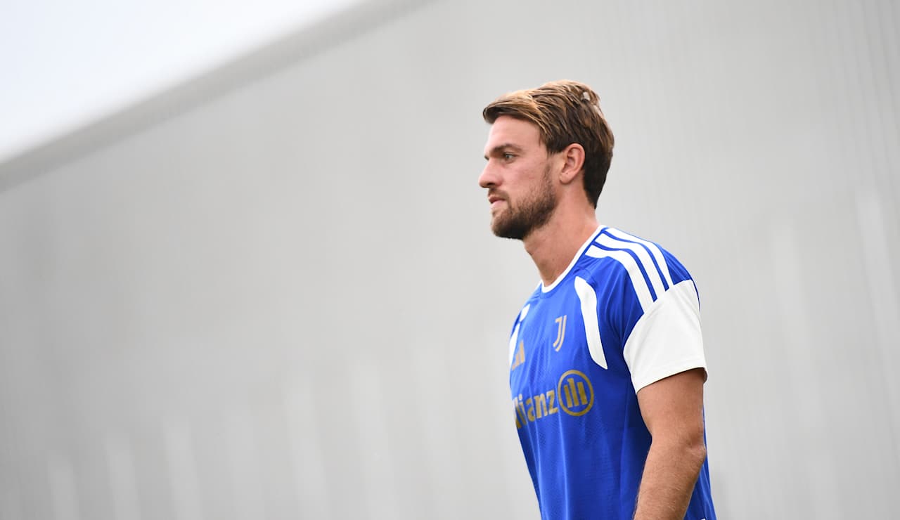 first team men train 1607269