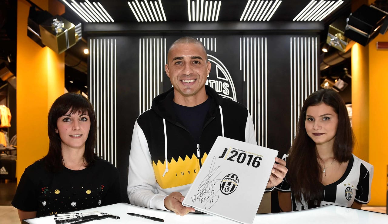 trezeguet_megastore26.jpg