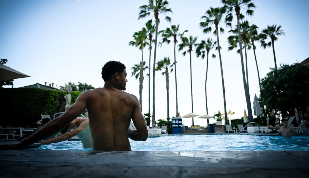 Juventus Pool Los Angeles 18