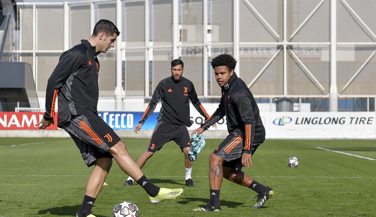 TRAINING UCL 16 FEBBRAIO8