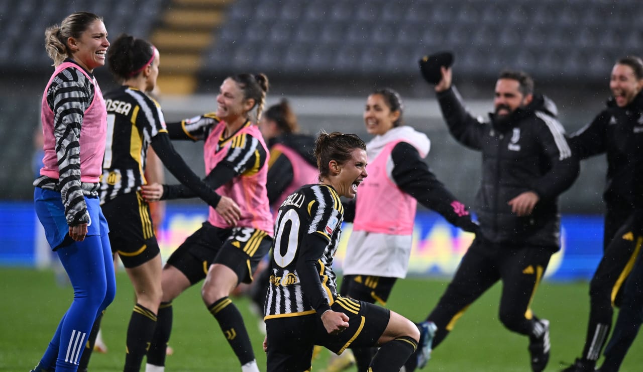Roma Juventus Women Celebration 1