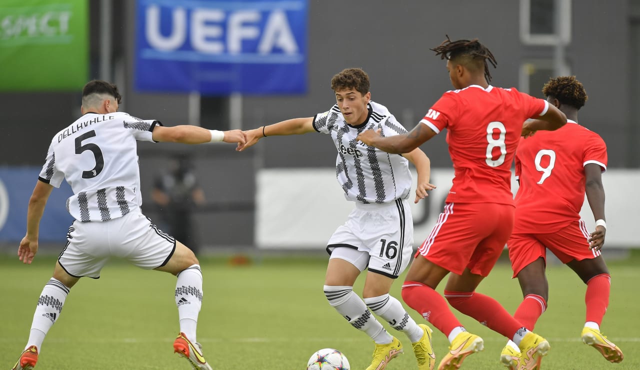 UNDER 19 JUVE BENFICA UYL 3