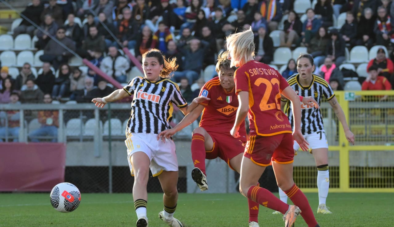 women roma juventus 2324 9