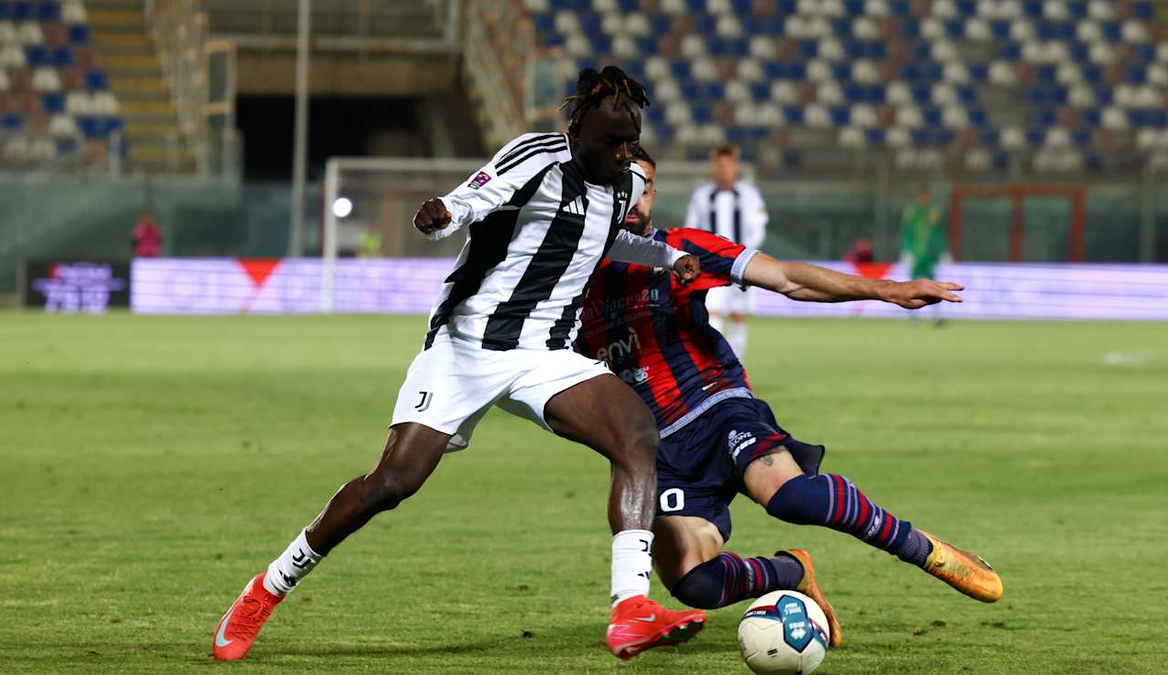 crotone juventus next gen playoff 4