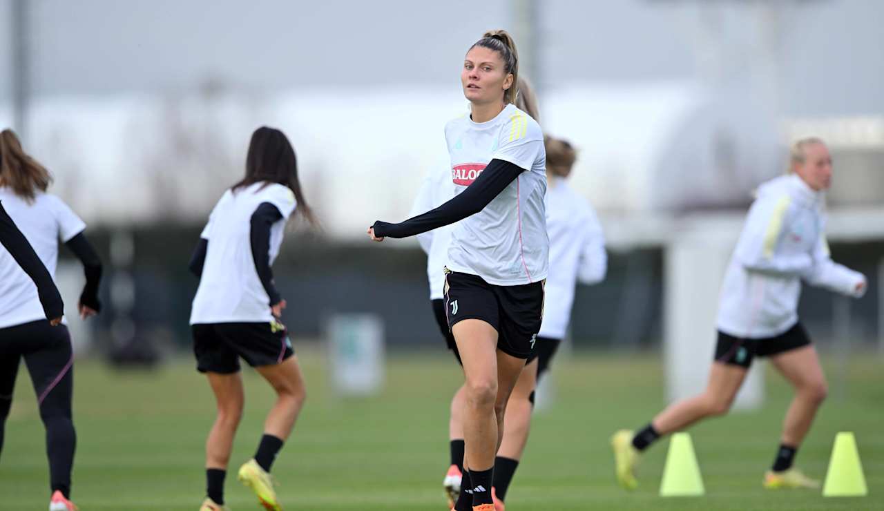 Training Women 4 12 25 2