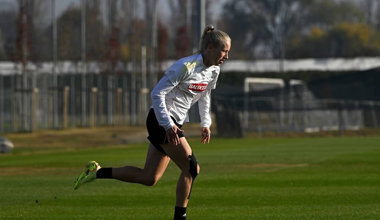 uwcl-vigilia-atletico-training-06