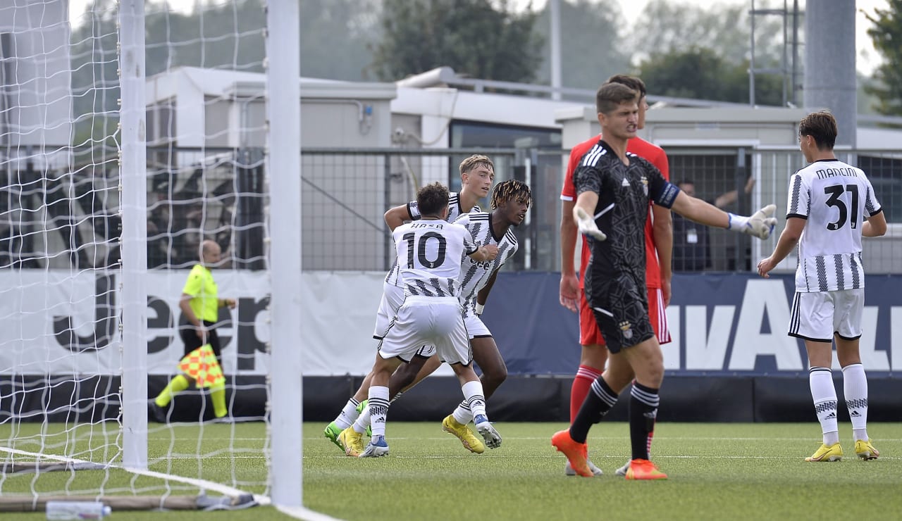 UNDER 19 JUVE BENFICA UYL 22