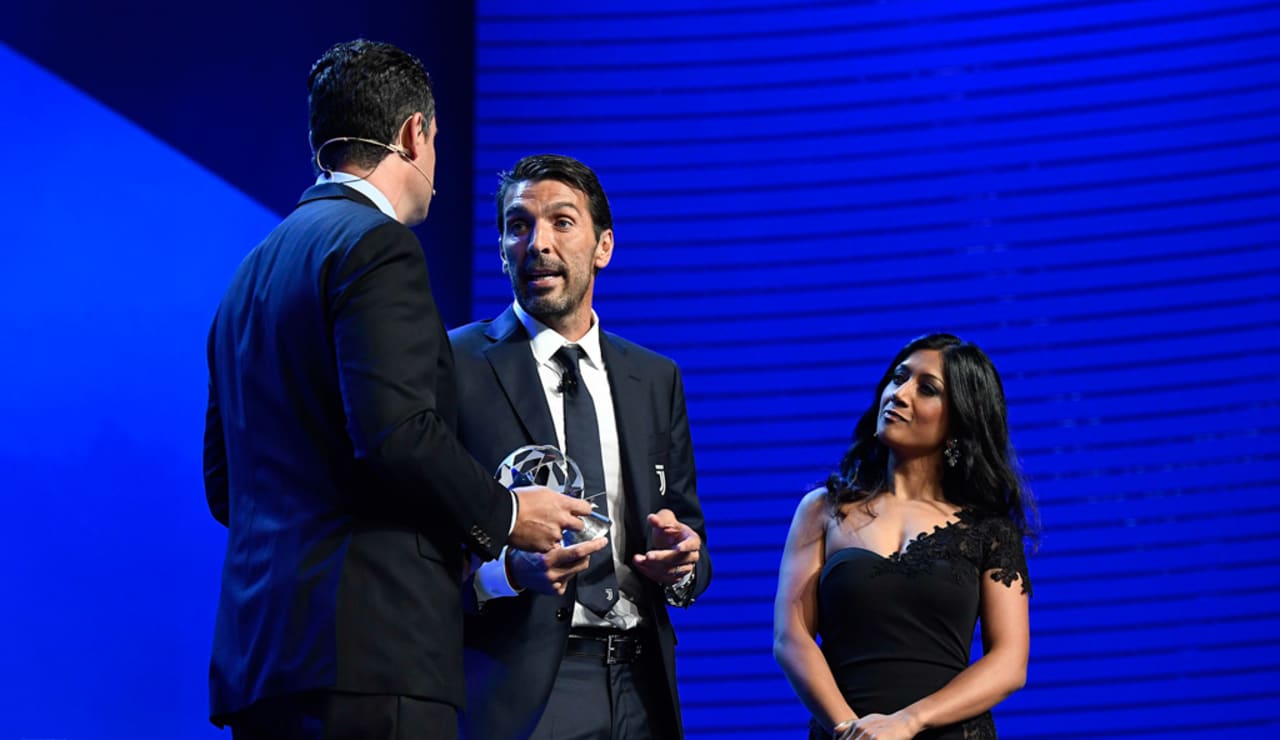 gallery-buffon-uefa-07.jpg