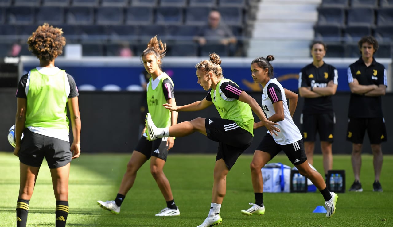 Women Vigilia Juve Eintracht 11