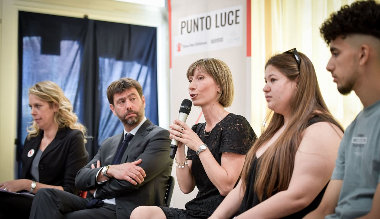 punto luce save the children 18