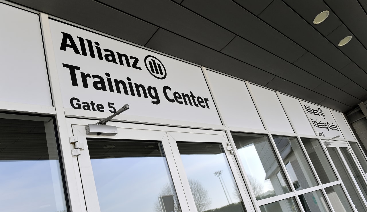 allianz training center 36