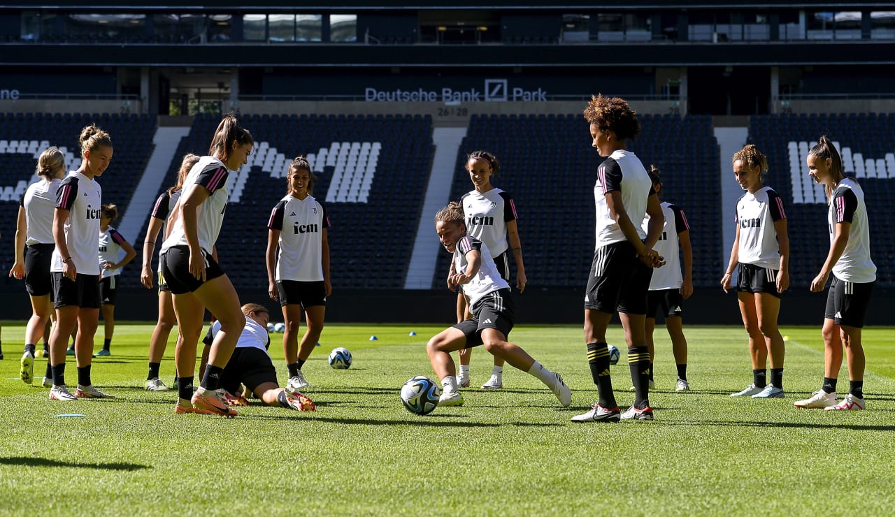 Women Vigilia Juve Eintracht 24