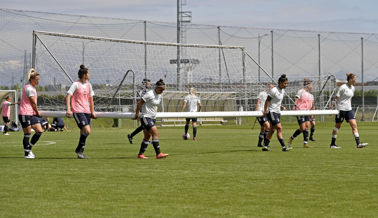 Allenamento | Women | 06.05.2021 | Foto 22