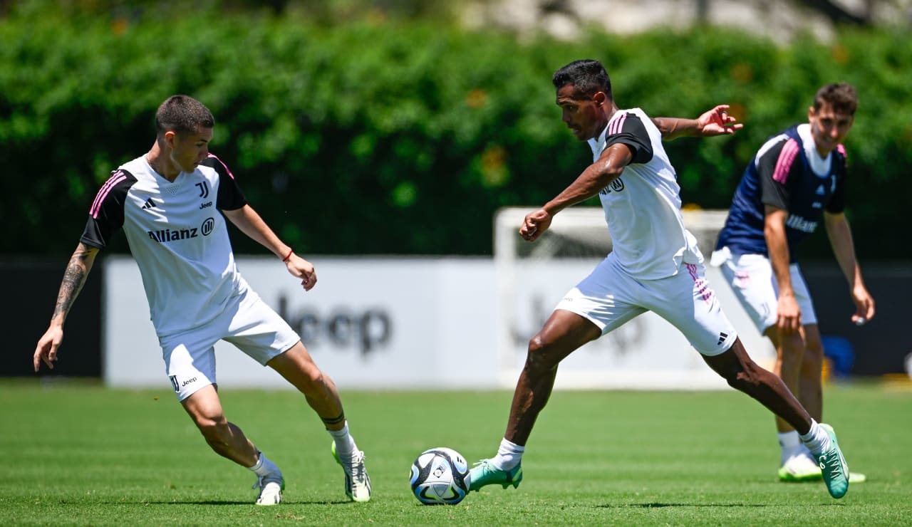 Last Training ahead of Juve-Milan  17