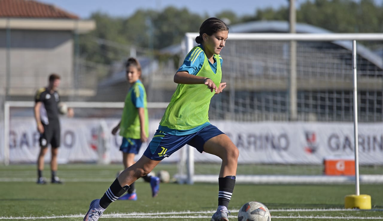 under 17 women training 24