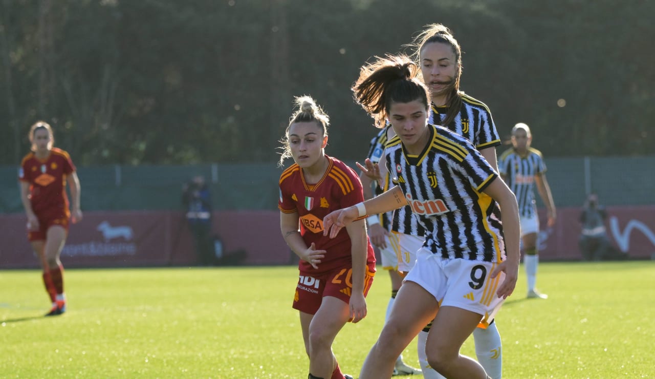 women roma juventus 2324 2