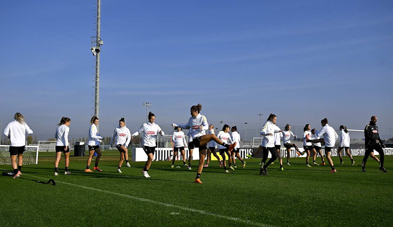 uwcl-vigilia-atletico-training-01