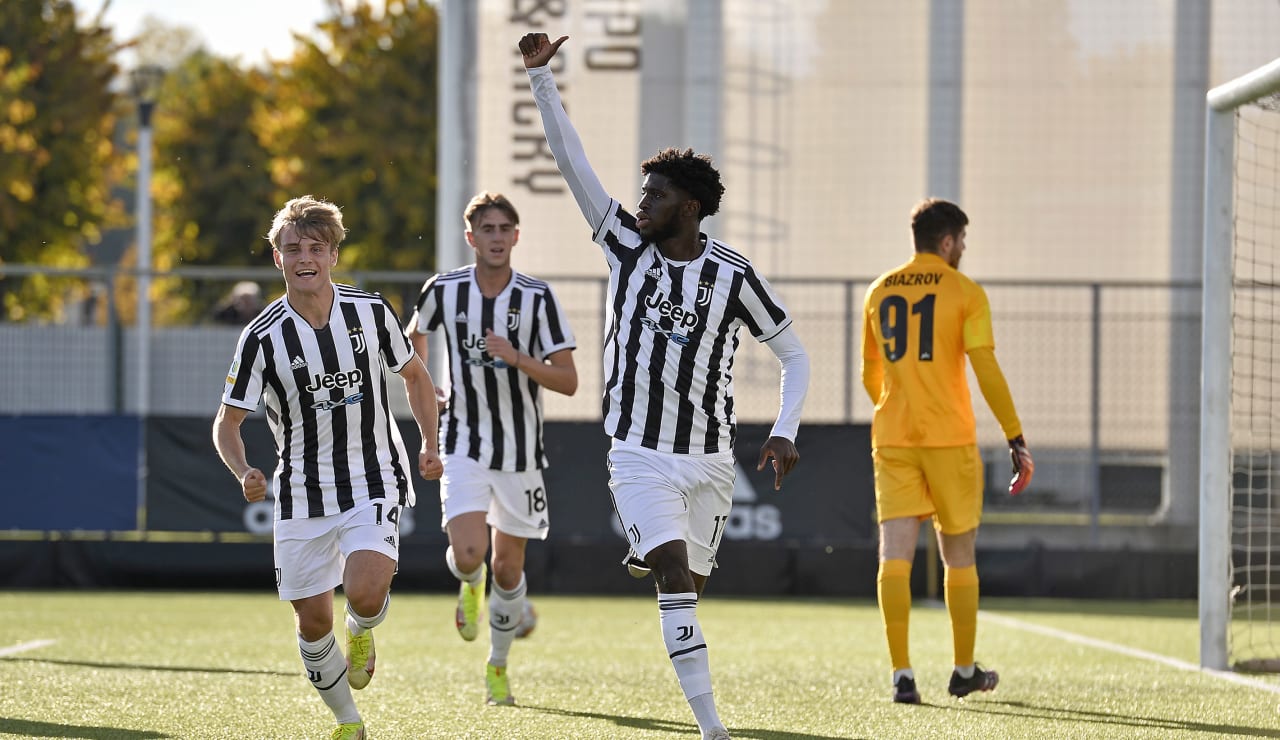 juventus zenit uyl15