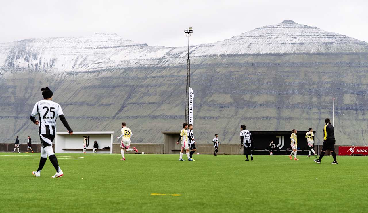 extreme fields far oer10