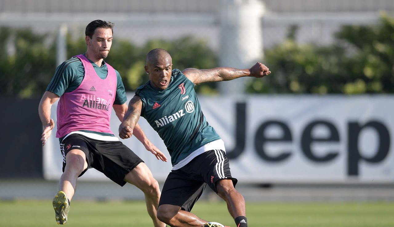 allenamento 15 douglas costa