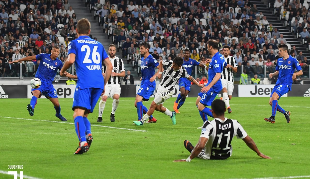 10_775036238AS00040_Juventus_v.JPG