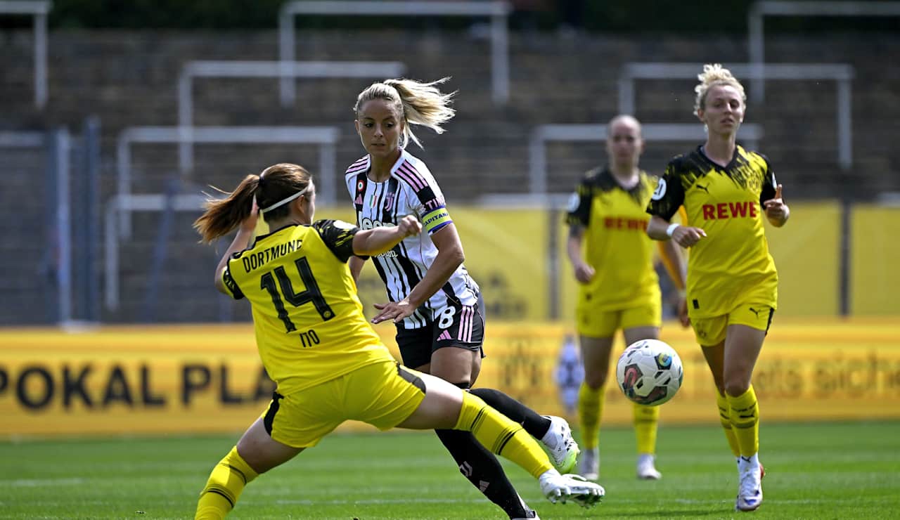 dortmund-women-10