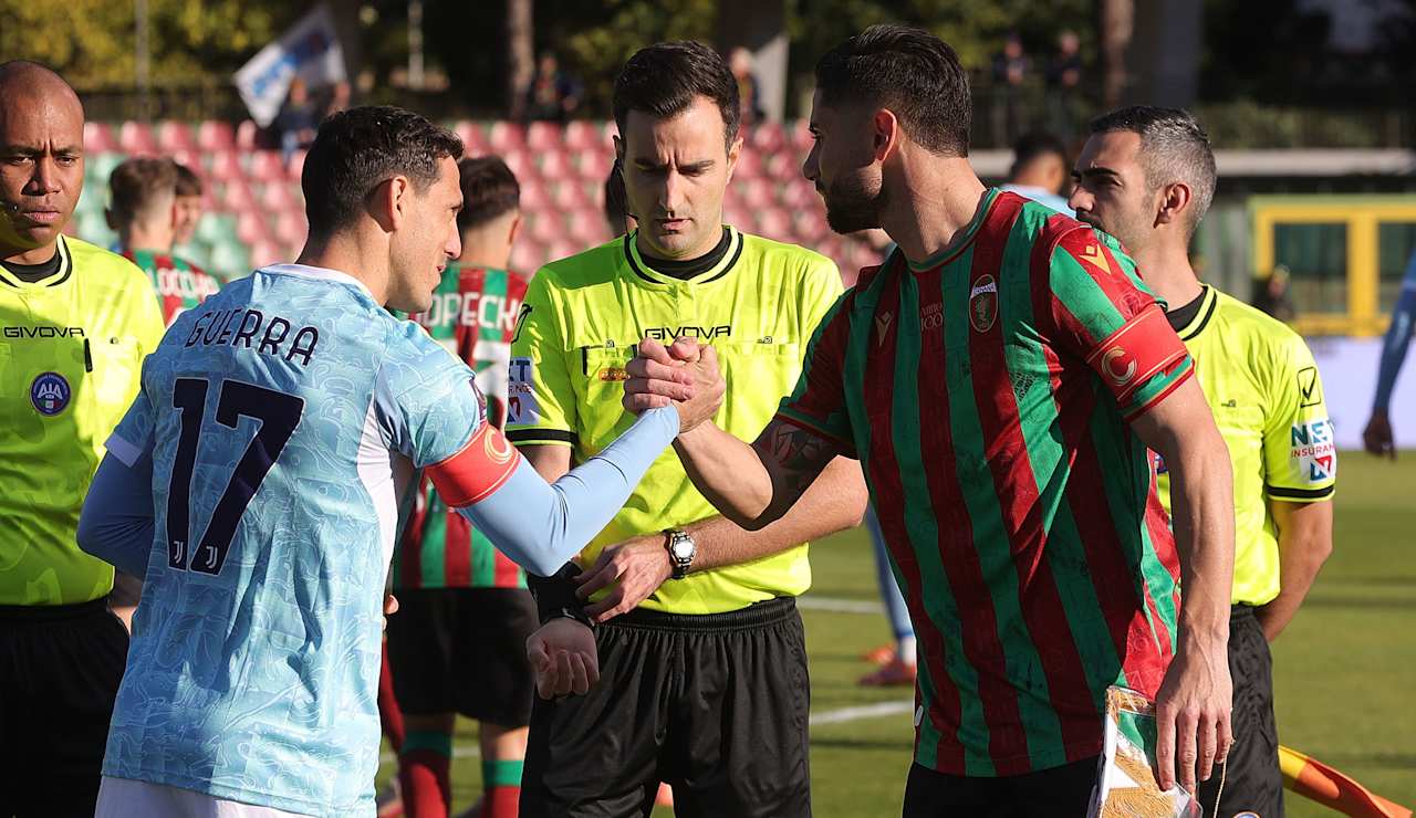 776418721GM00057_Ternana_Ca