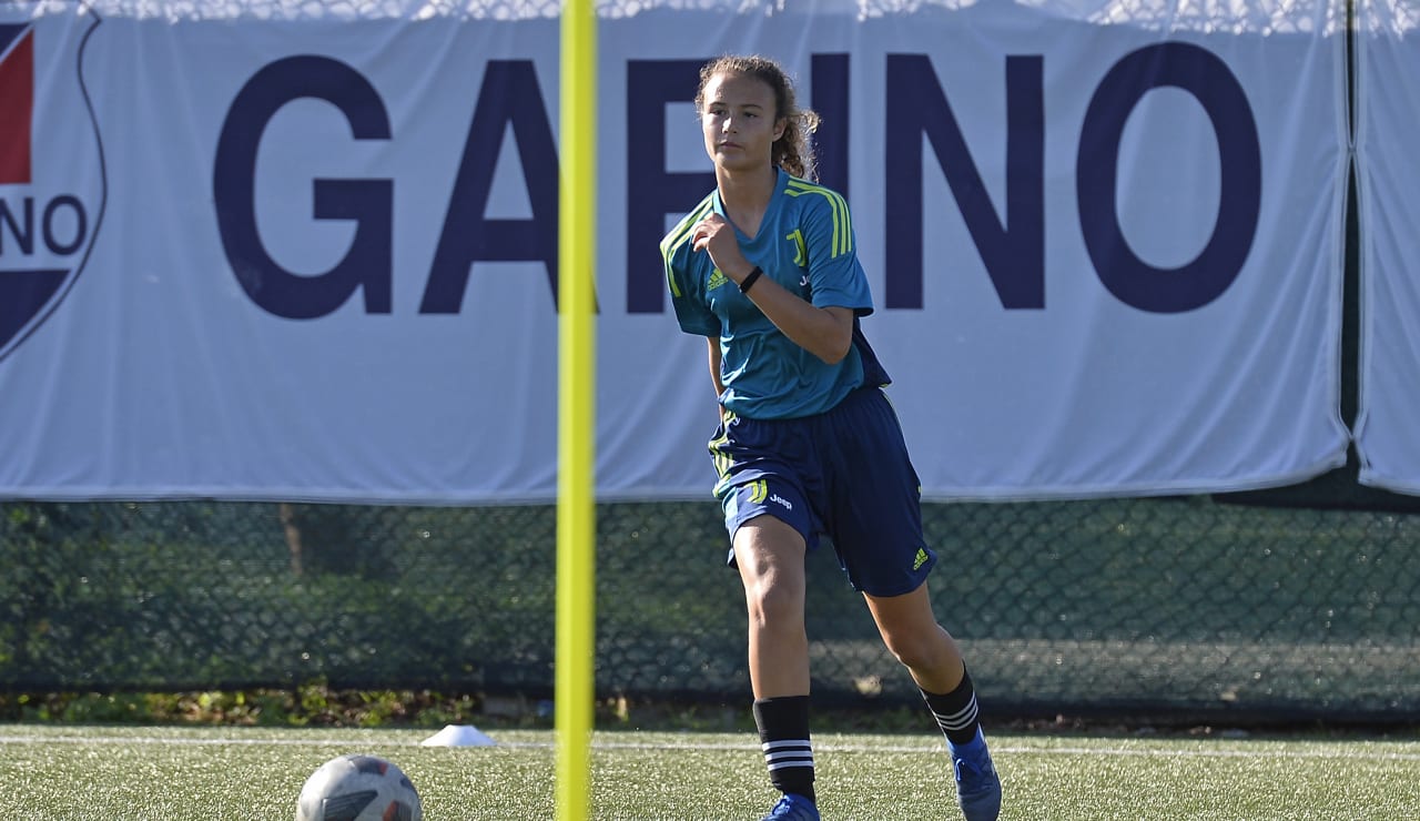 under 17 women training 19