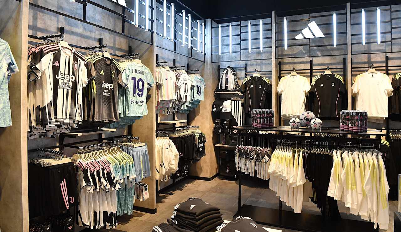 juventus store le gru 13