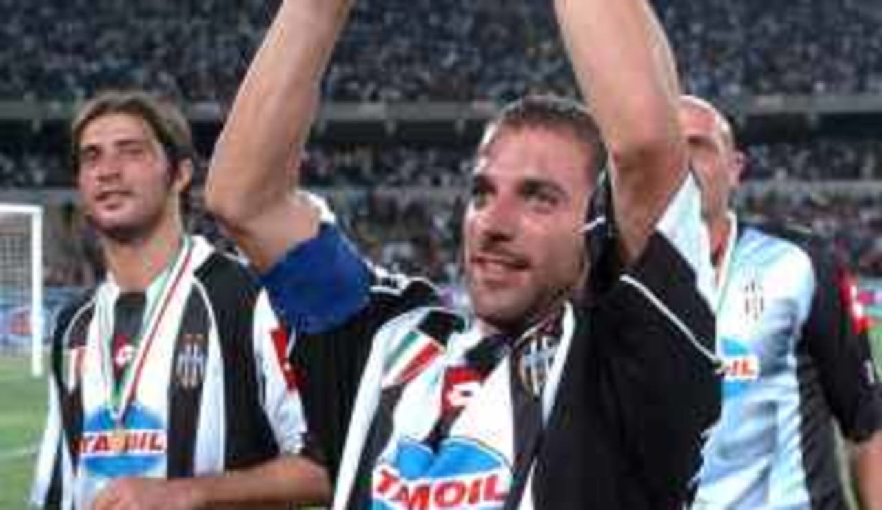 2002juventus_128920_large.jpg