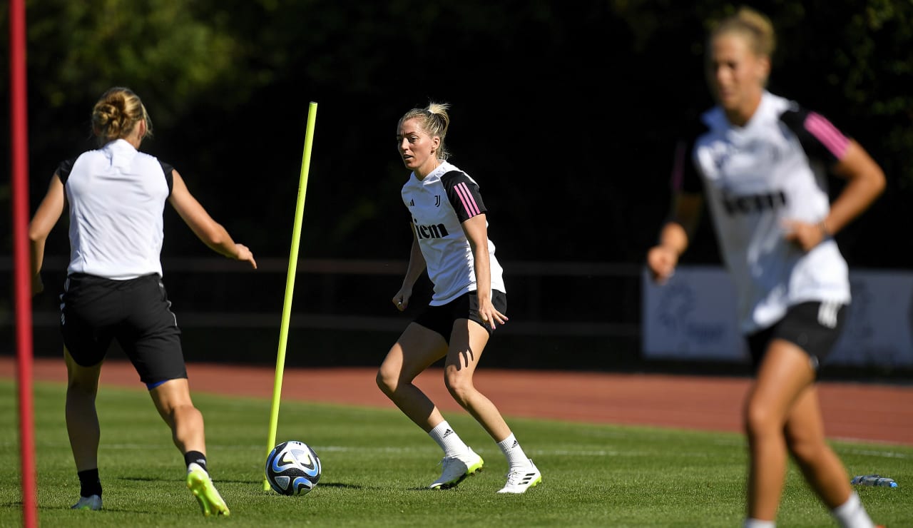 Women Training Frankfurt 7