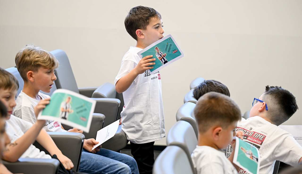 Junior Reporter - Dusan Vlahovic - 5