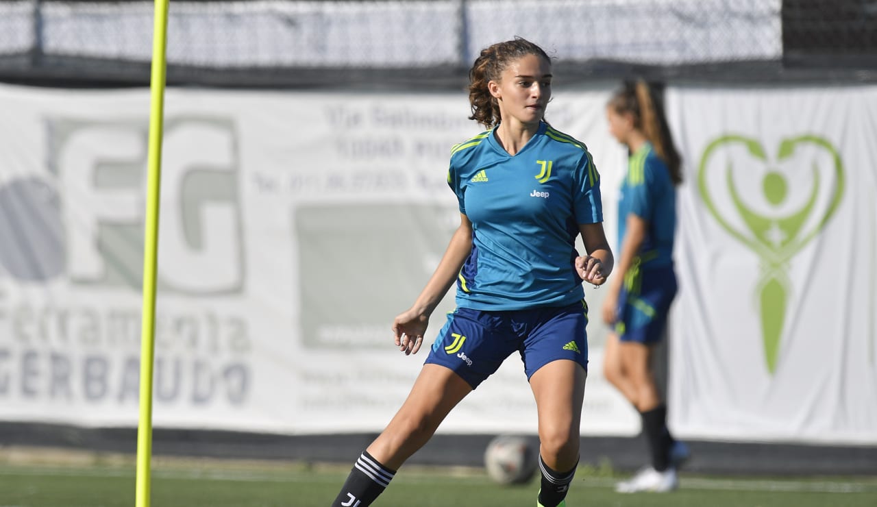 under 17 women training 6