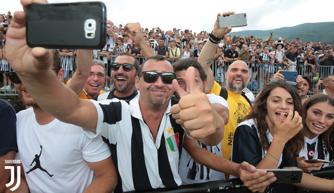 775208627EA029_Juventus_v_J.JPG