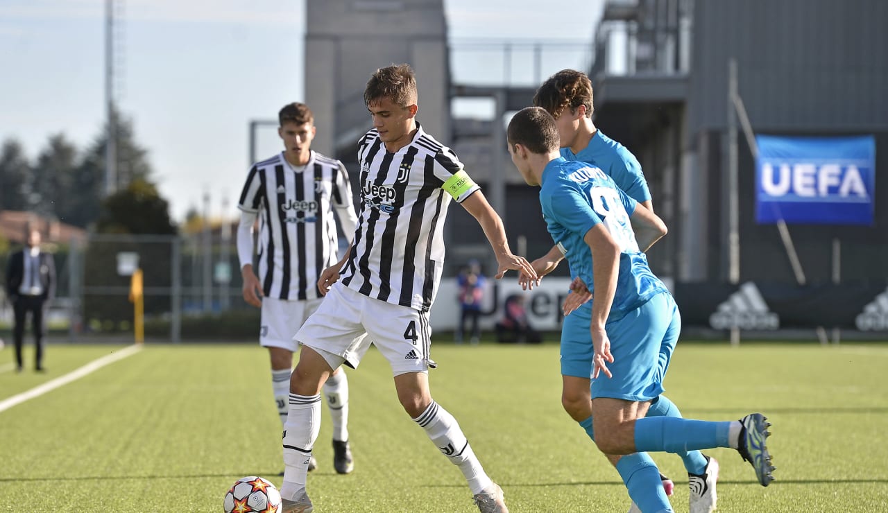 juventus zenit uyl12