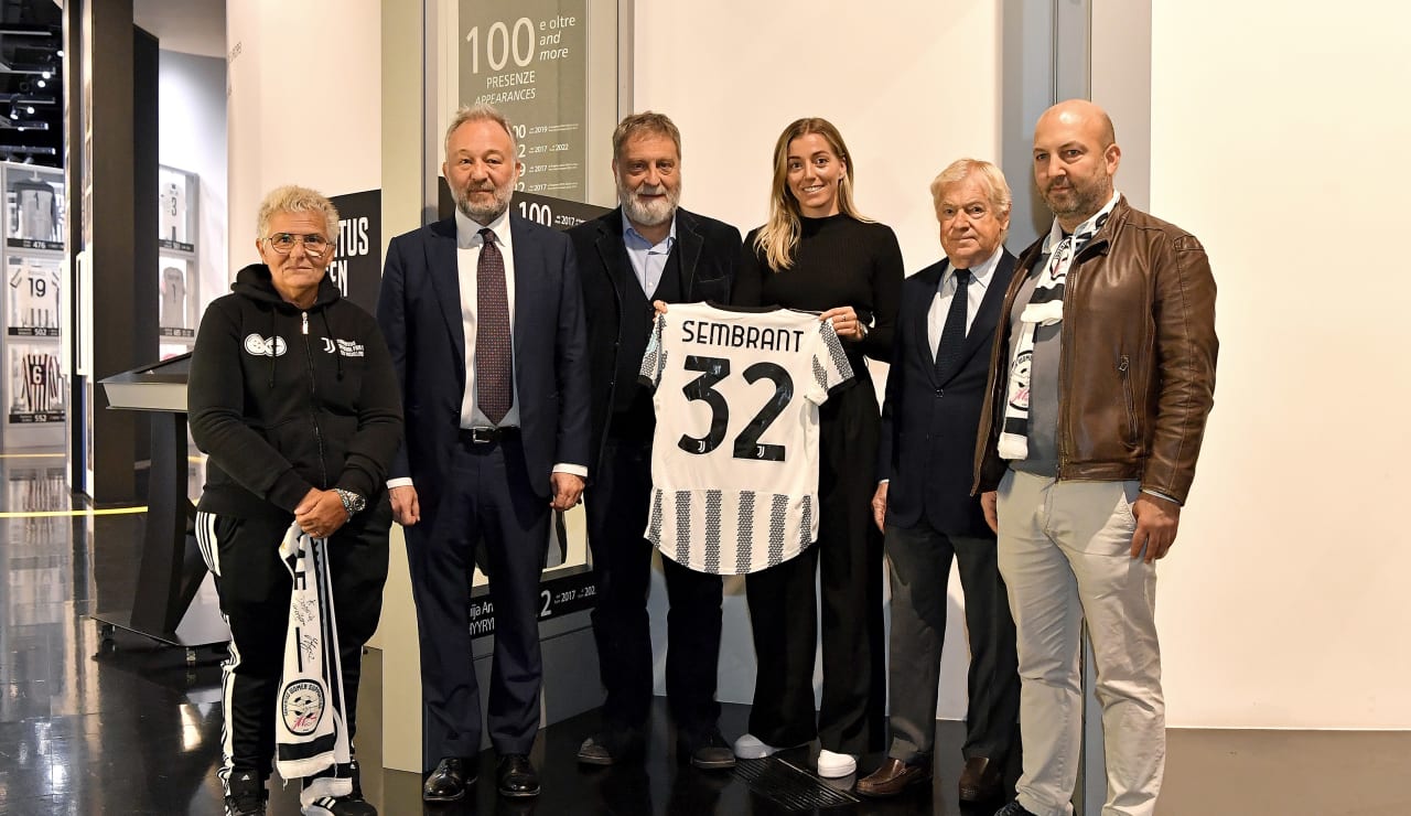 Linda Sembrant allo Juventus Museum 8