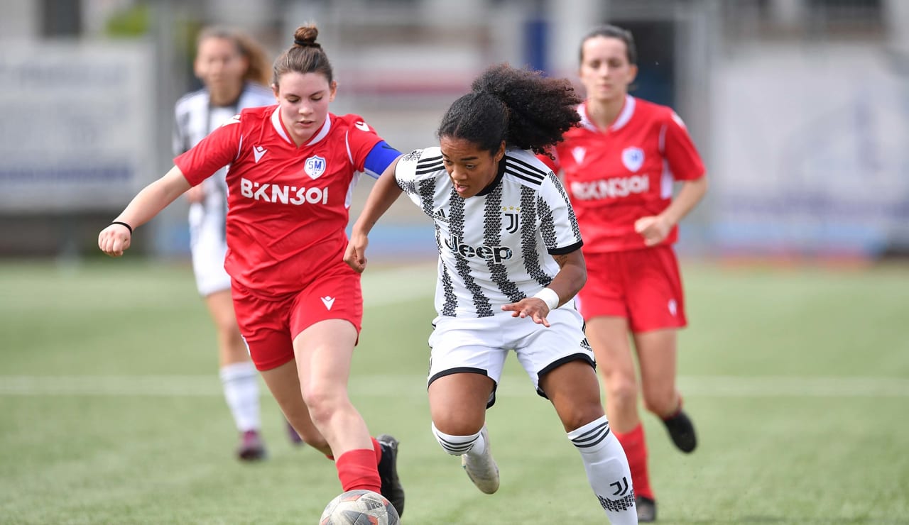 Women Juventus Under 19 San Marino Academy 9