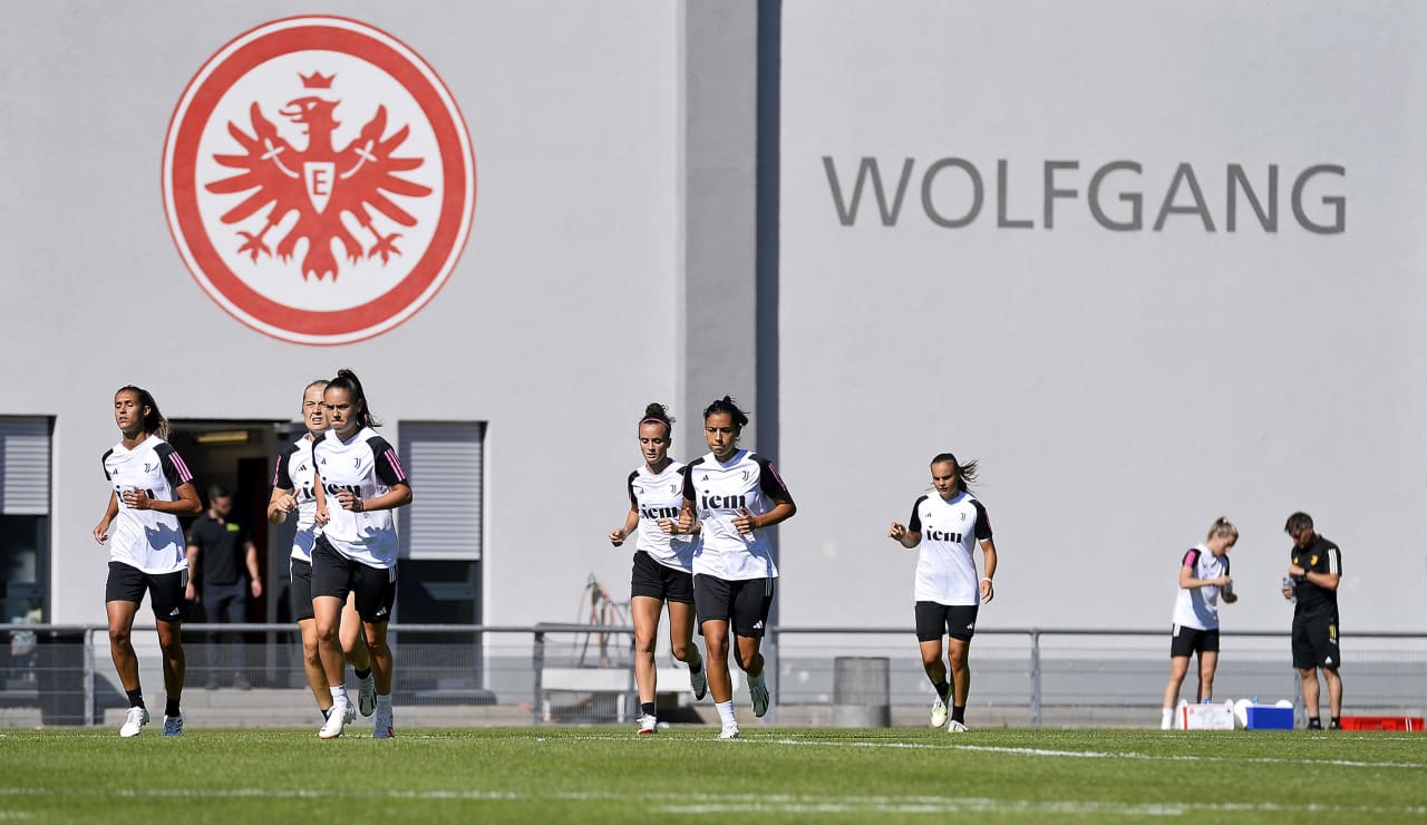 Women Training Frankfurt 19