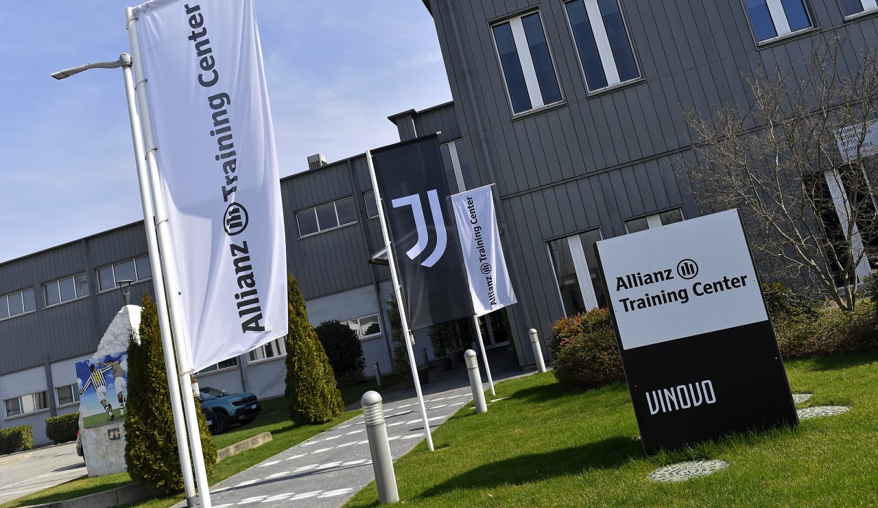 allianz training center 26