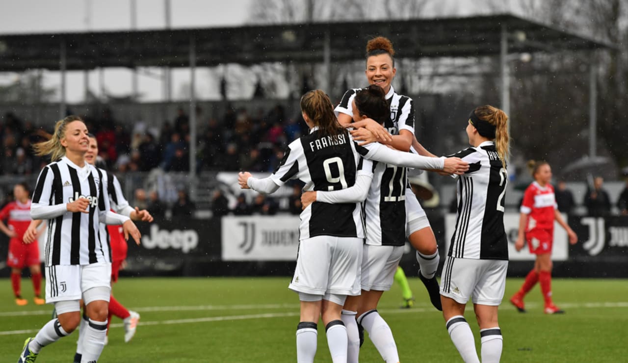 women-juve-bari-24.jpg