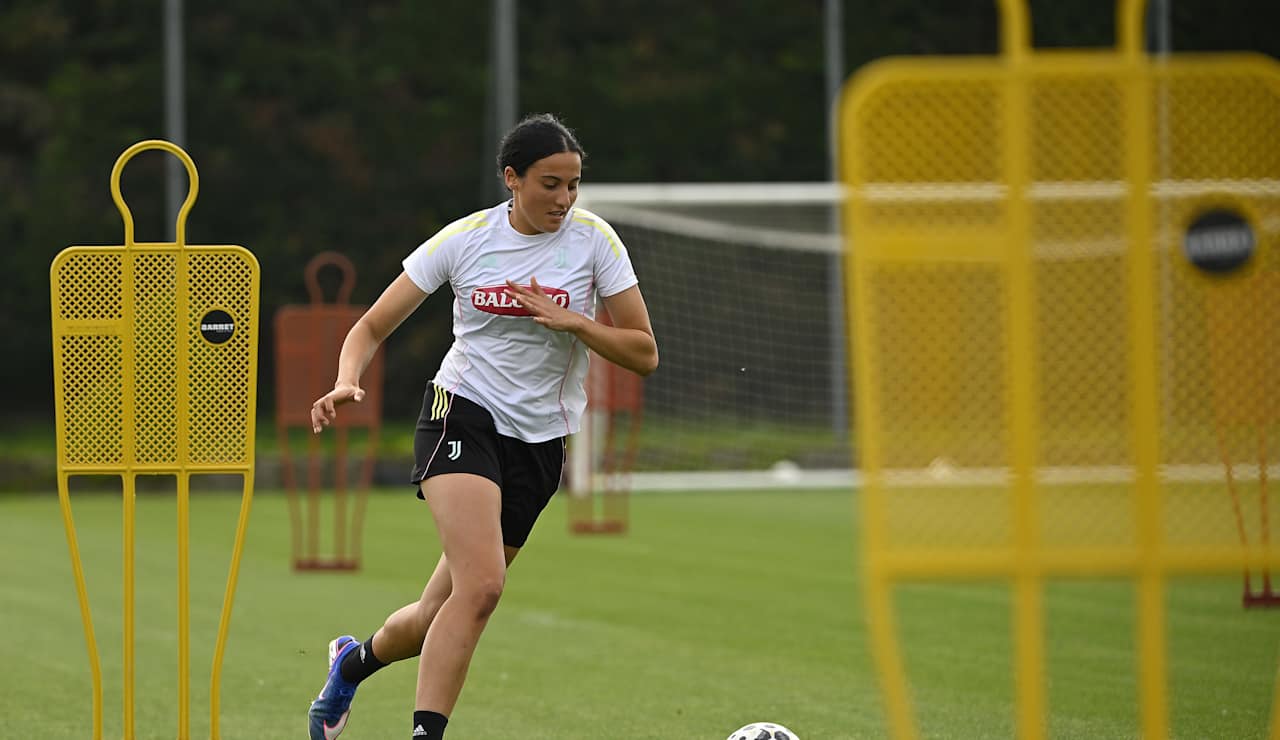 women-training-2804-14