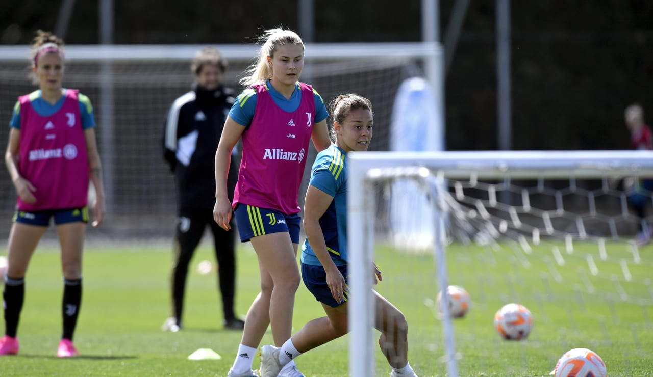 Juventus Women training 14-04-2023 5