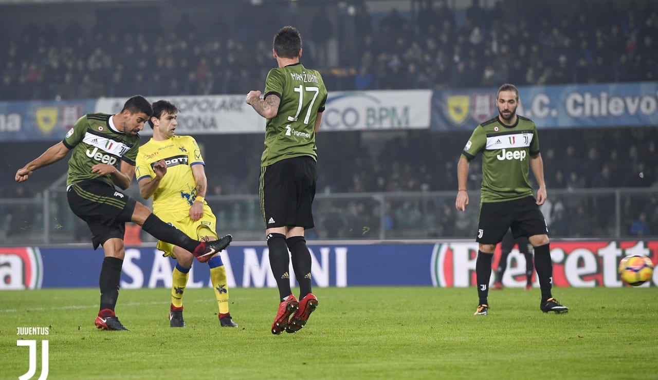 06_775035936_DB_6808_FB11F5EBC509E364B40C0D2126E215F2chievo-juventus_27gen2018.jpg