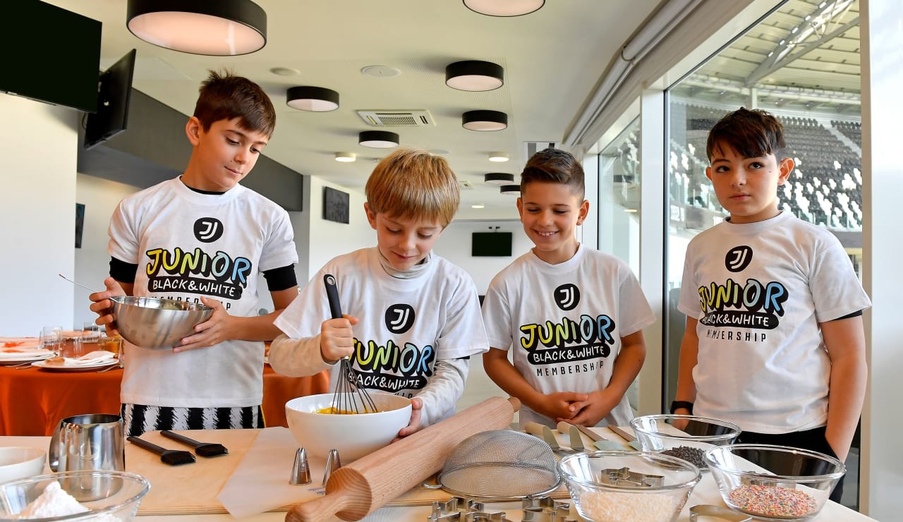 junior kitchen 1