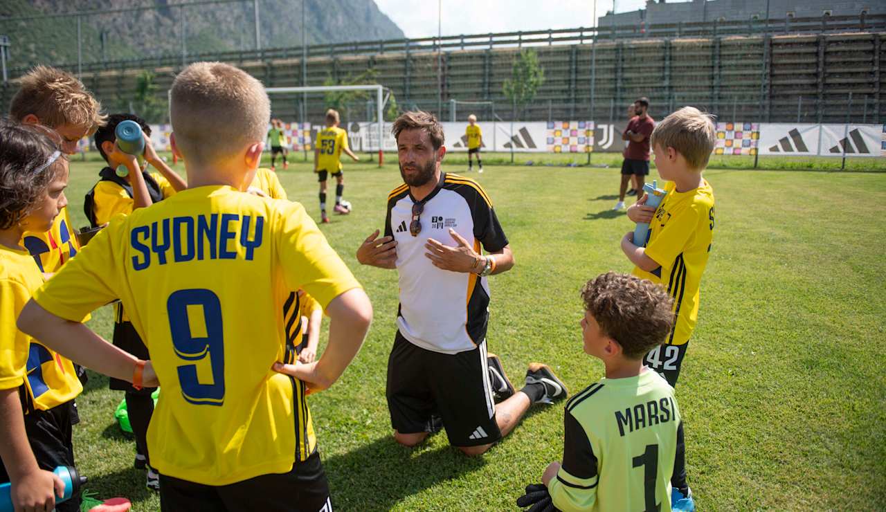 accademy 026