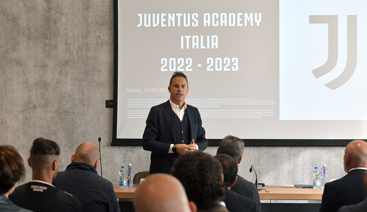 Academy Italia J Hotel  7