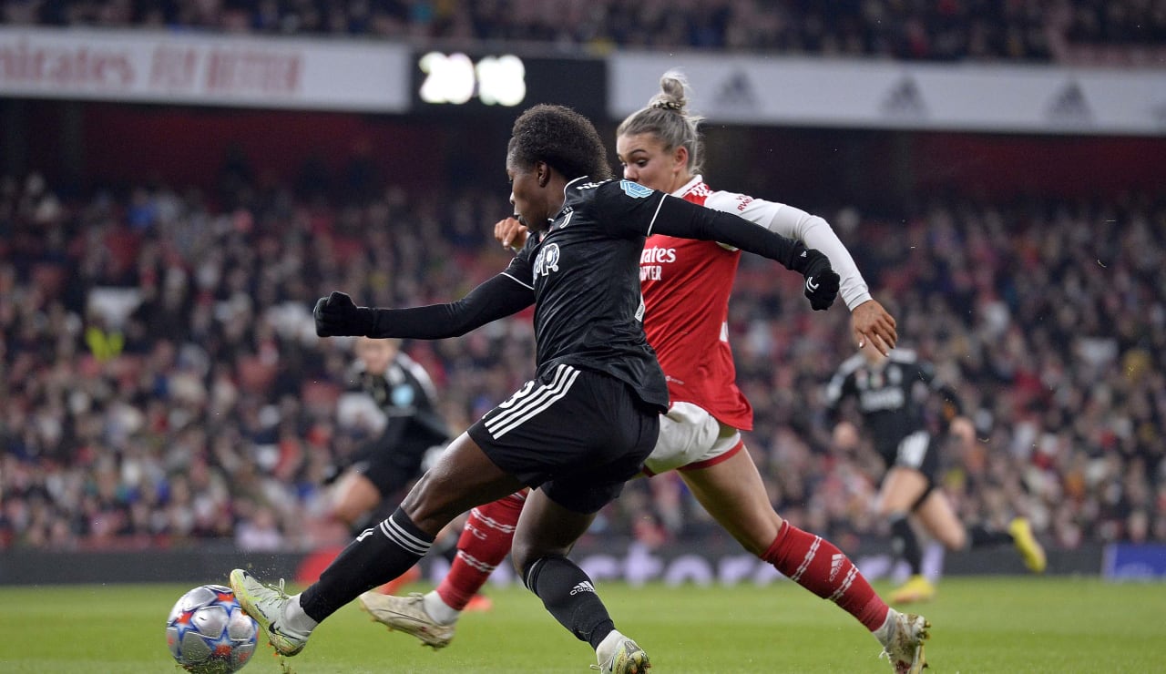 women arsenal juve uwcl 19